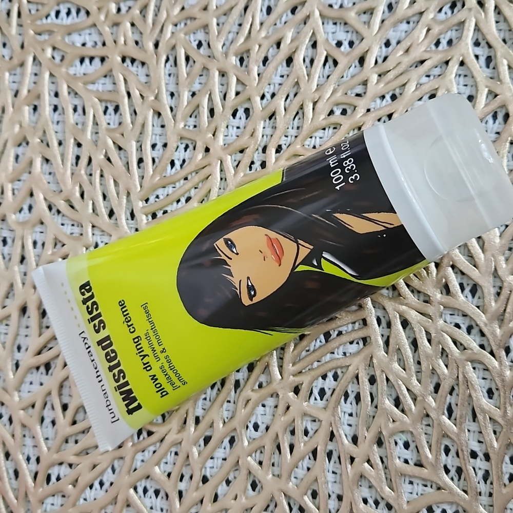 Twisted Sista Blow Drying Cream urban therapy 100 ml